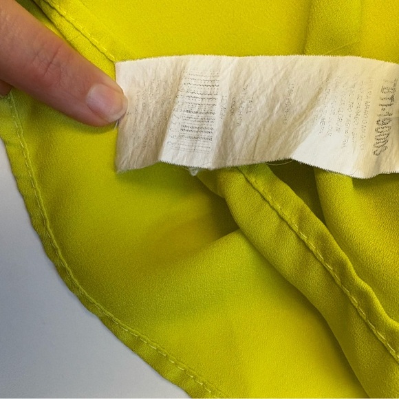 High Street chartreuse tie spaghetti strap vneck camisole top blouse women's XS - Picture 4 of 7